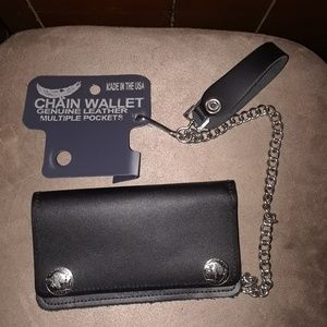 Leather chained wallet